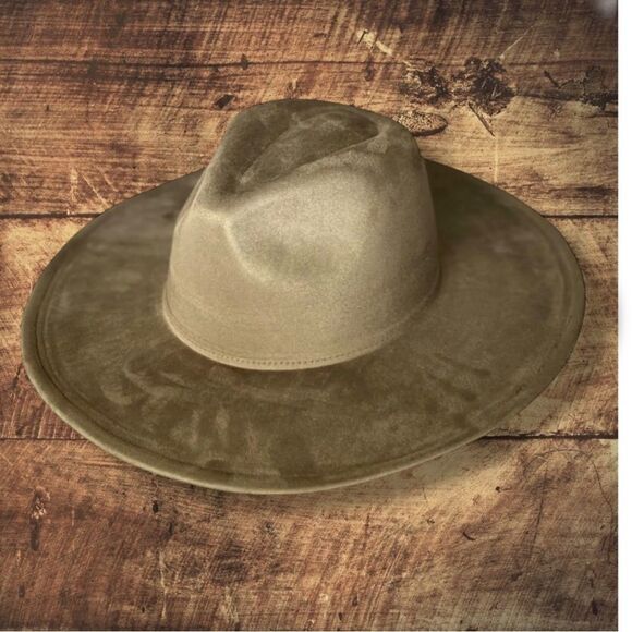 Army Green Suede Wide Brim Rancher Fedora M/L NWT